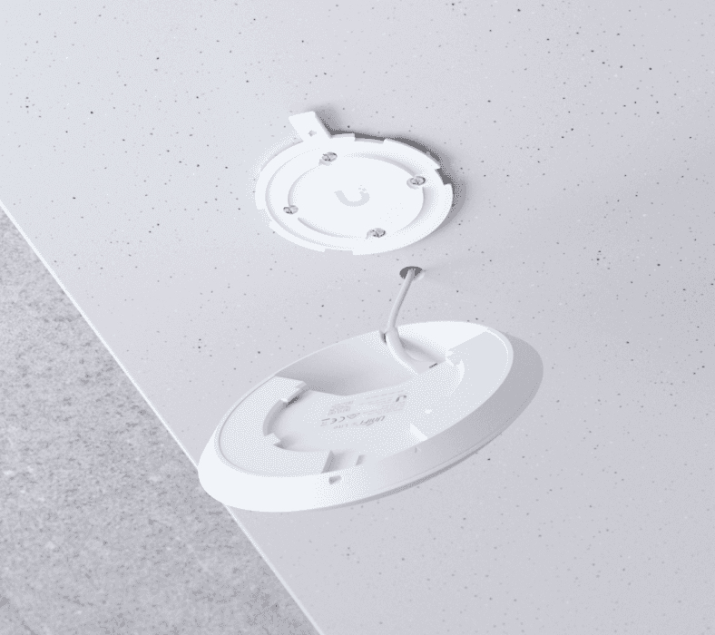 Access Point UBIQUITI U6+ — 2
